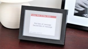 Using e-paper technology in remote messaging systems